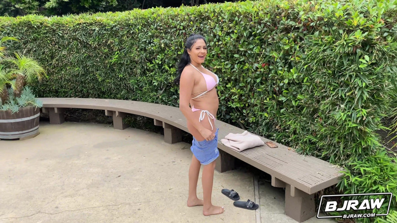 BJ Raw: BJRAW Serena Santos gasi pragnienie