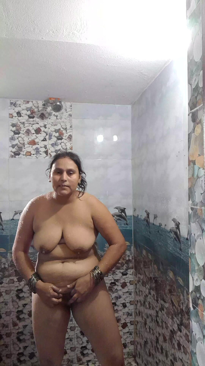 Puja555: Puja nieuwe video