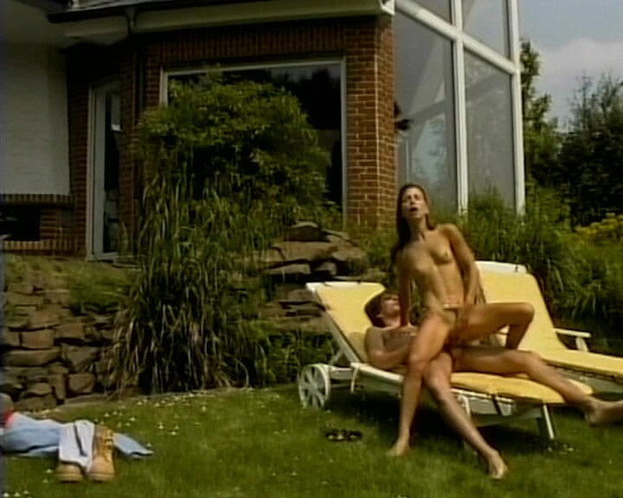 BB Video - Old School: Alman orta yaşlı seksi kadın amatör açık havada azgın sürtüklerle...