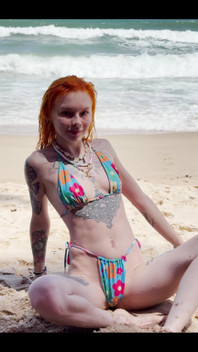 Chilly Days on the Beach Like This Are Top Tier