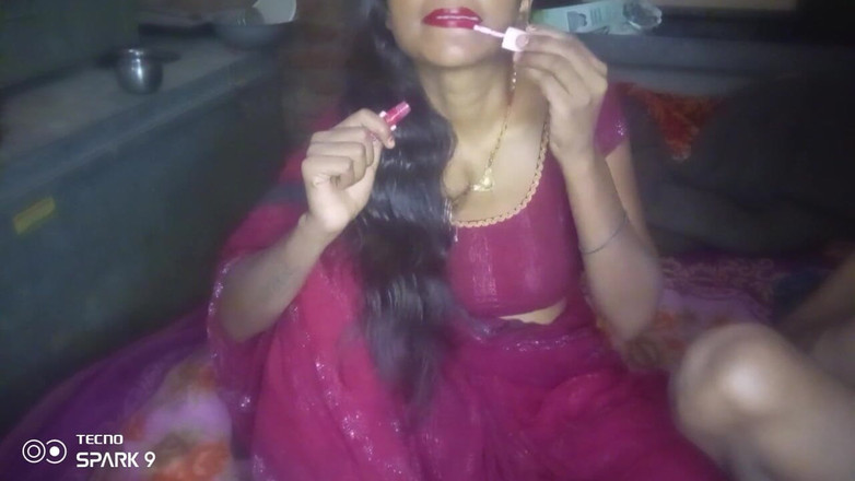 Desi kutiya: Bini kampung membuatkan awek latina pecah dikongkek muka dengan keras