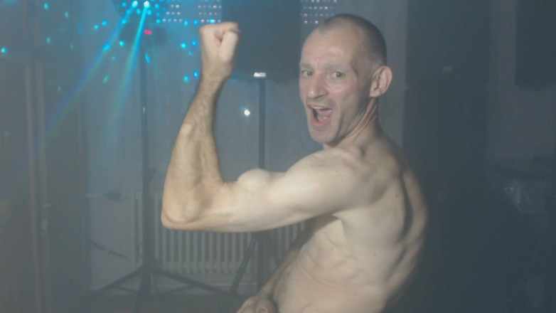 TIVADAR 73: Tivadar 73 ( stripchat modell ) erotic dance