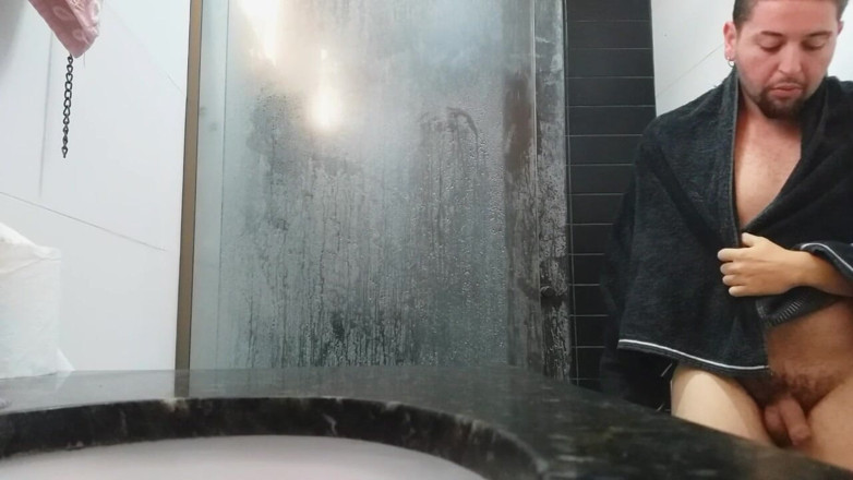 Marcosninfo: I Took a Shower and Rubbed Soap on My Flaccid...