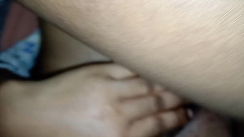 Me and my new slut: Крупним планом, щаслива пизда стикається з жорстким членом