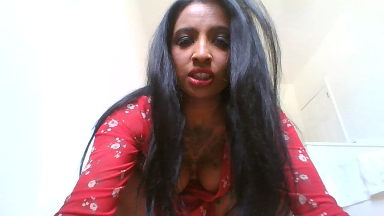 BabeXX69XX Asian MILF: Milf tramposa da mamada en la polla blanca