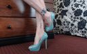 TLC 1992: Pertunjukan Sky Blue Heels