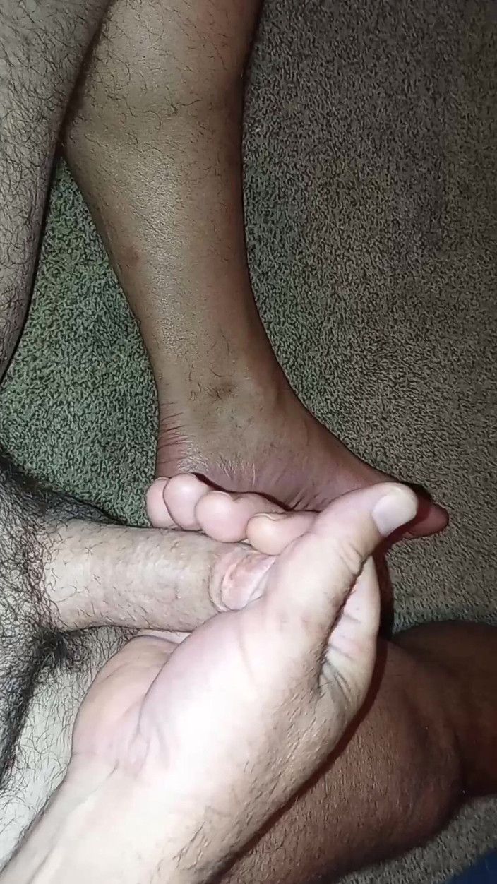 Midsouth Foot Fetish: Masturbado em Meus Pés