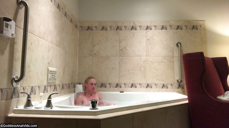 Goddess Anat Official: Anat tarafından yoksayılıyor