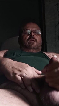Un alpha bien monté énorme filme en HD