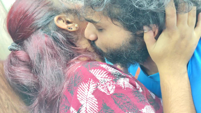 Vaigavarun45: Lip Lock and Tongue Kiss