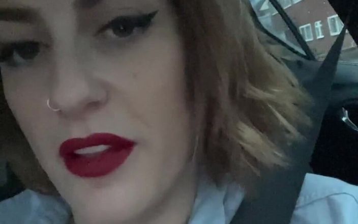 Countess diamond: 我忘了提及我走过的地方是基督教社会俱乐部