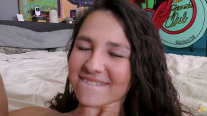 Mr. POV: Liz Jordan v teen Liz creampie!