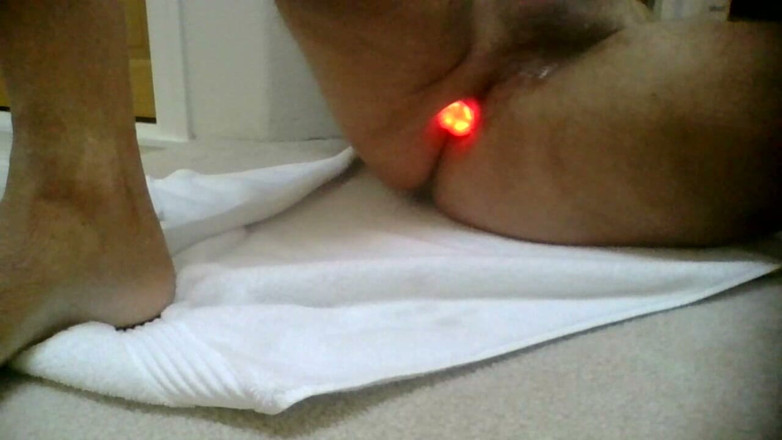 Sven609: Butt Plug Orgasm