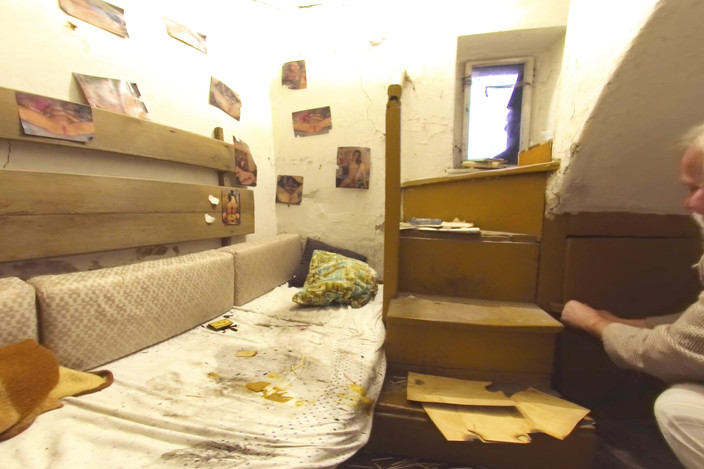 Xvirtual: Zboczeniec siostry w 180°