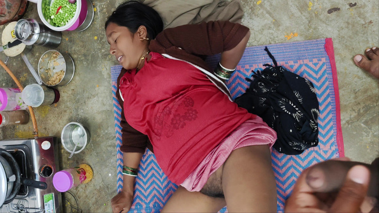 Premi pooja: Ấn Độ làm tình