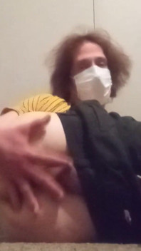 Facemask Fetish