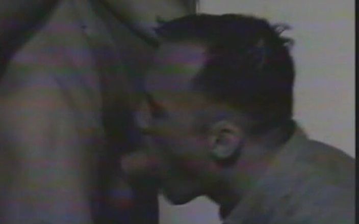 Gay RetroX VHS: Ledakkan Energi Pria Mentah #2