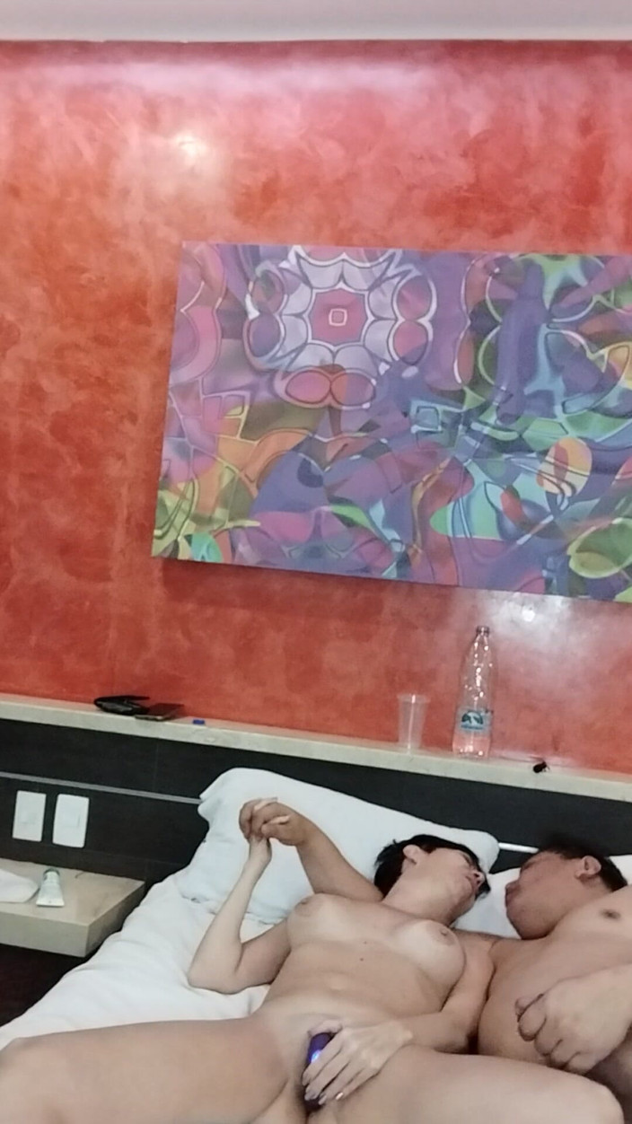 MaturecoupleVe: Liburan ke hotel untuk nikmat