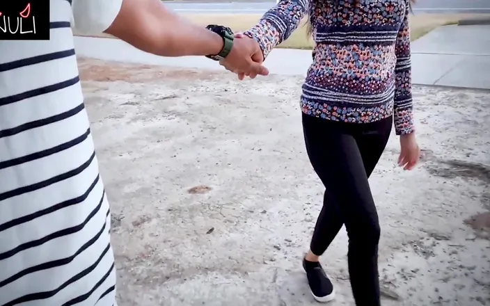 Senuli_Vihansa: My Indian Girlfriend Gives Blowjob in Mall and Her Swallowed...