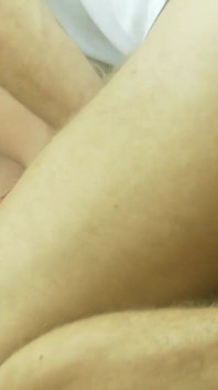 Michelle sabe follar con sus enormes tetas.