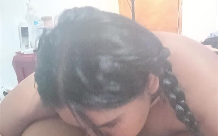 Miia Foxxy: Як смачно ти це смокчеш
