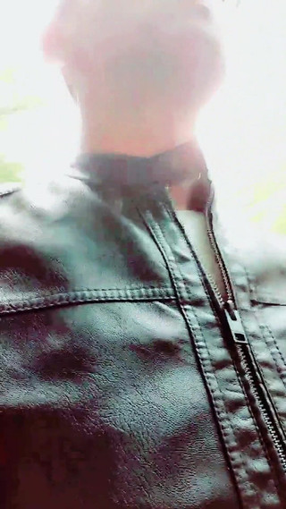 Slutboyben: Slutboyben Cam4 Сексуальная крейсерская телочка на парковке Schwerin B321