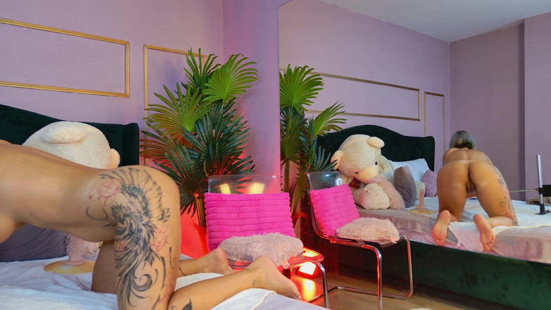 KirraWhite: Královna anální milf stříkání