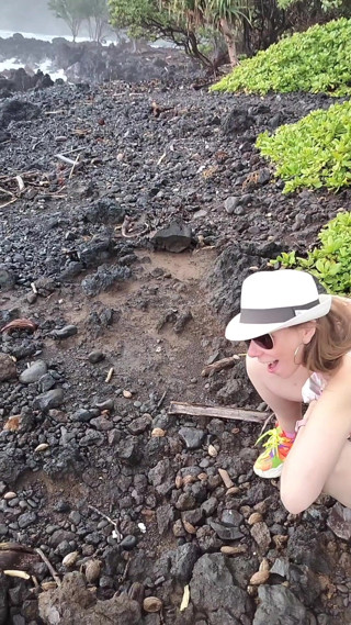 Alice Maze: Alice em Pee Island