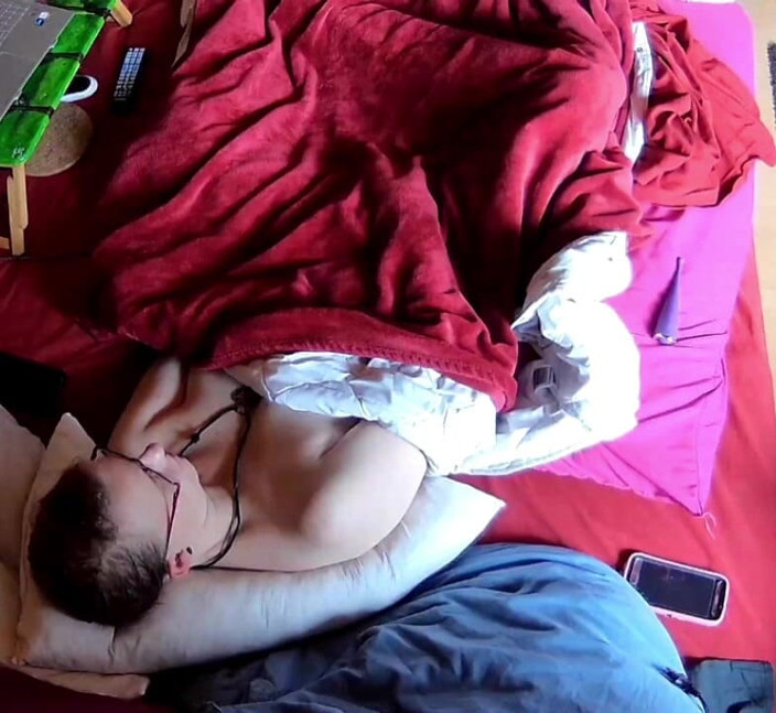 KittieNoOne: Застукали за мастурбацией