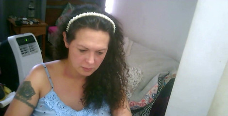 Nikki Montero: Právě se mi podařilo publikovat své webkamerové show na mém...