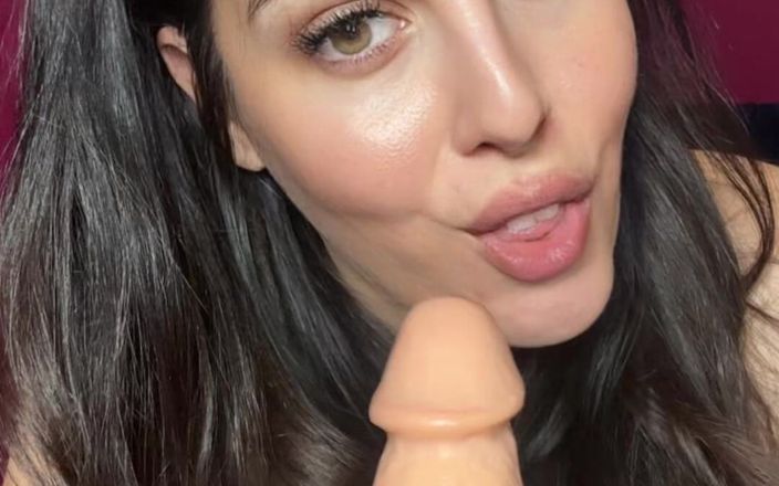 Young_strawberry: WICHsanleitung von einer sexy MILF
