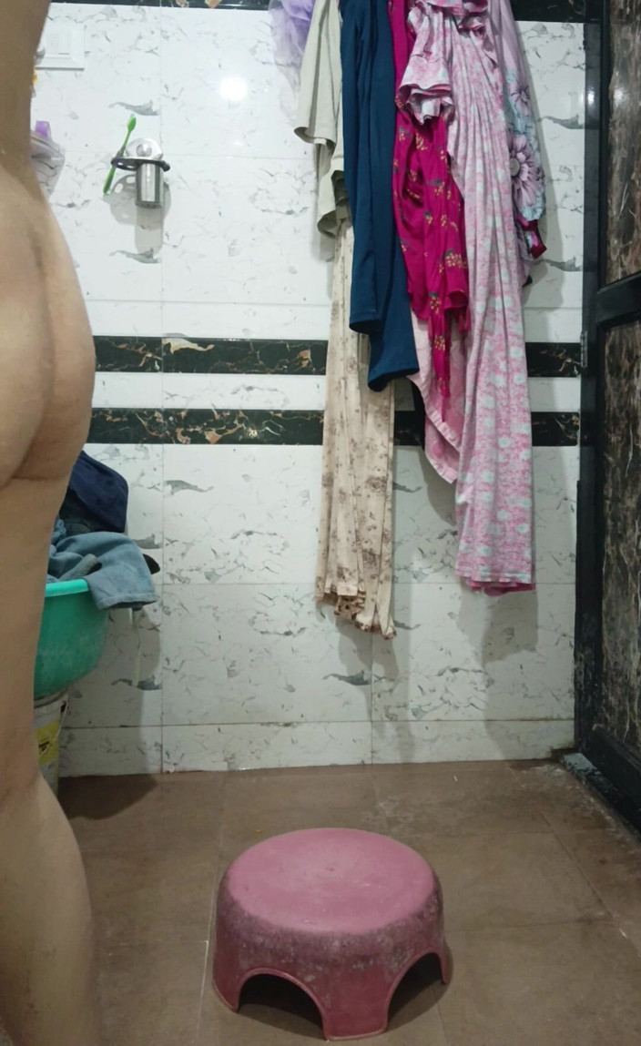 Priyahot77: Priya Bhabi nieuwe stijl lichaamsshow