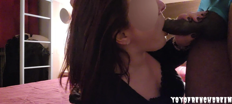 YoyoFrenchDreamPOV: Nabízí mi, abych udělal můj den práce z domova v...