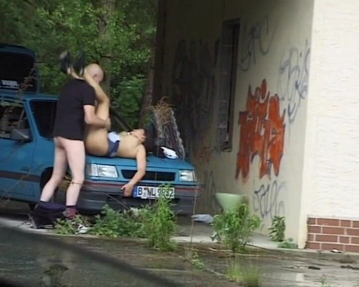 BB Video - Vintage Story: Německá amatérská teen venkovní kočička brunetka