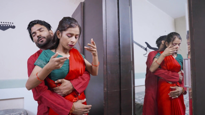 Aaka: Tharki Tailor 21-year-old Tight Chuted Girl on the Pretext of Taking...