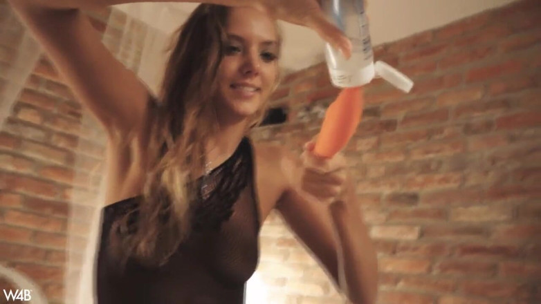 Watch4beauty: ด้วยรอยยิ้ม