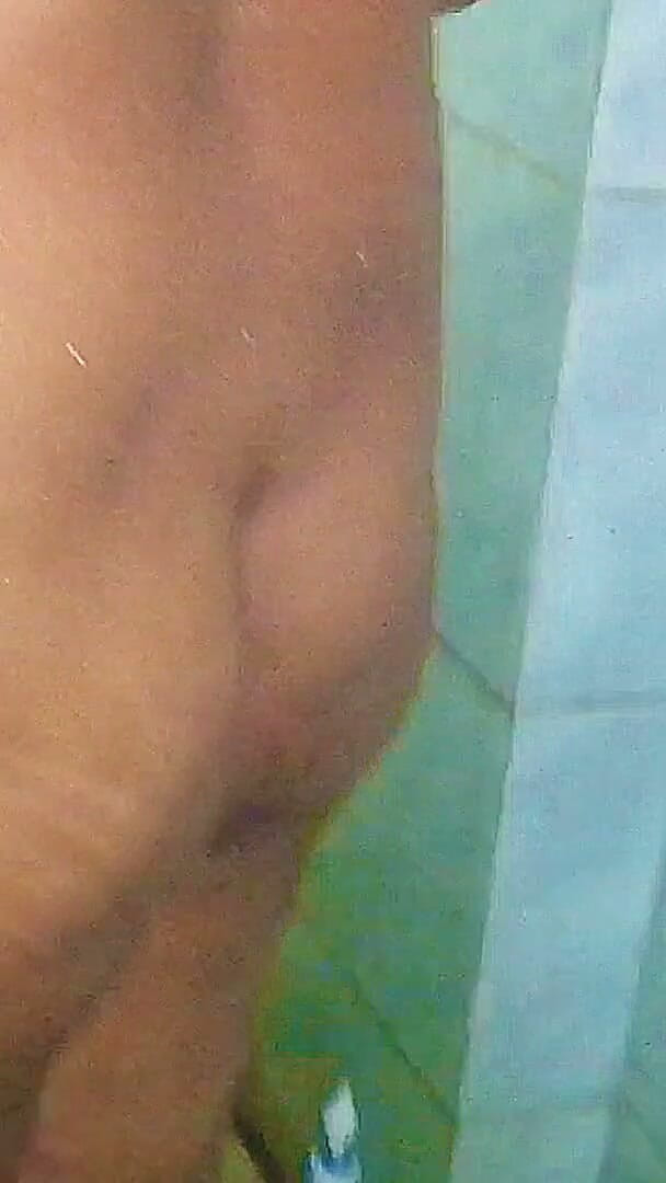 Tina Baby: J’ai donné une douche dorée à la belle-sœur de ma demi-sœur