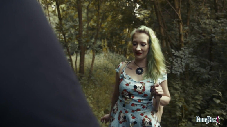 Cumbizz: Naughty college girl walks in the notorious woods full of...