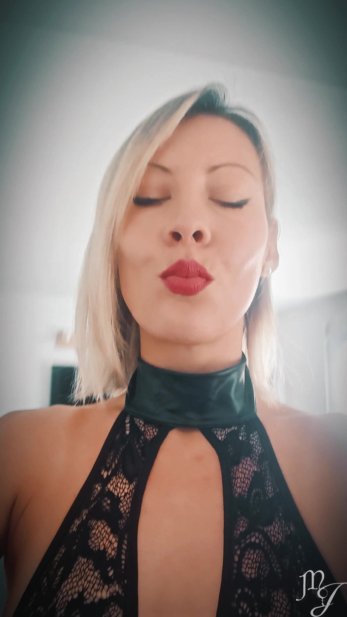 DeesseJulia: गुड वीक ऑल - मालकिन julia Wetlook