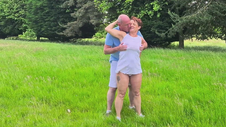 Kylie Britain Adventures: Teeing off Desires