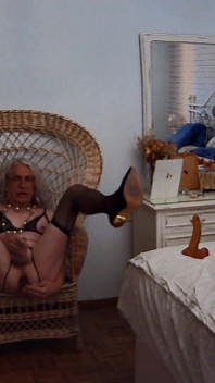 İspanyol fahişe ve anal dildo