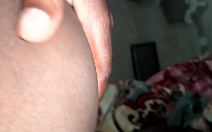 BMCs: Fighting with My Cock to Penetrate My Pussy