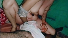 NituRandi94: Ibu tiri desi berkongkek muka dengan teman lelaki menunggang, kongkek...