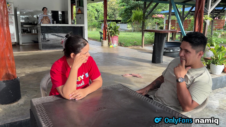 NamiQsein: Моя зведена сестра бачить, як я трахаю її чоловіка