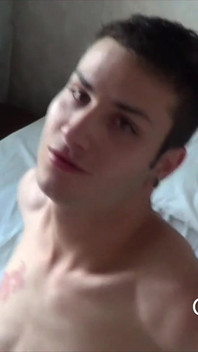 2361 Twink ošukaná Romantikem v hotelu