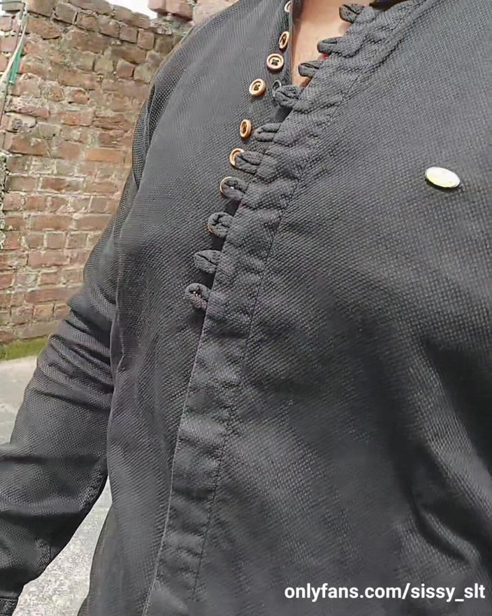 Sissy Slut Simran: Щоденне життя дезі крихітної цицькастої сіссі Сімран Фембой Твінк