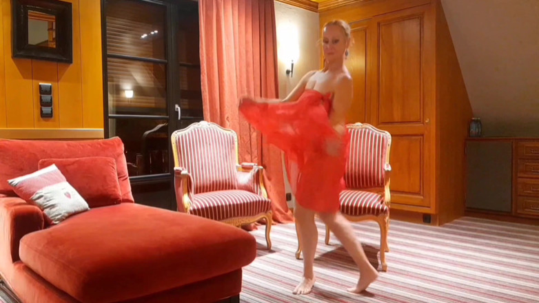 Selena701: Mature Blonde Wife Enjoys Sex After Walk