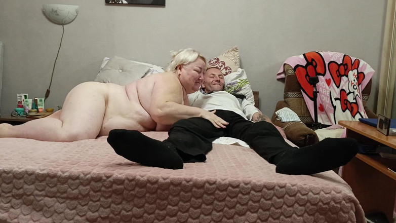 Zona901: Пристрасний мінет зі спермою в рот сусіда