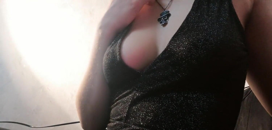 The Antichristrix: Buď pro mě dobrá