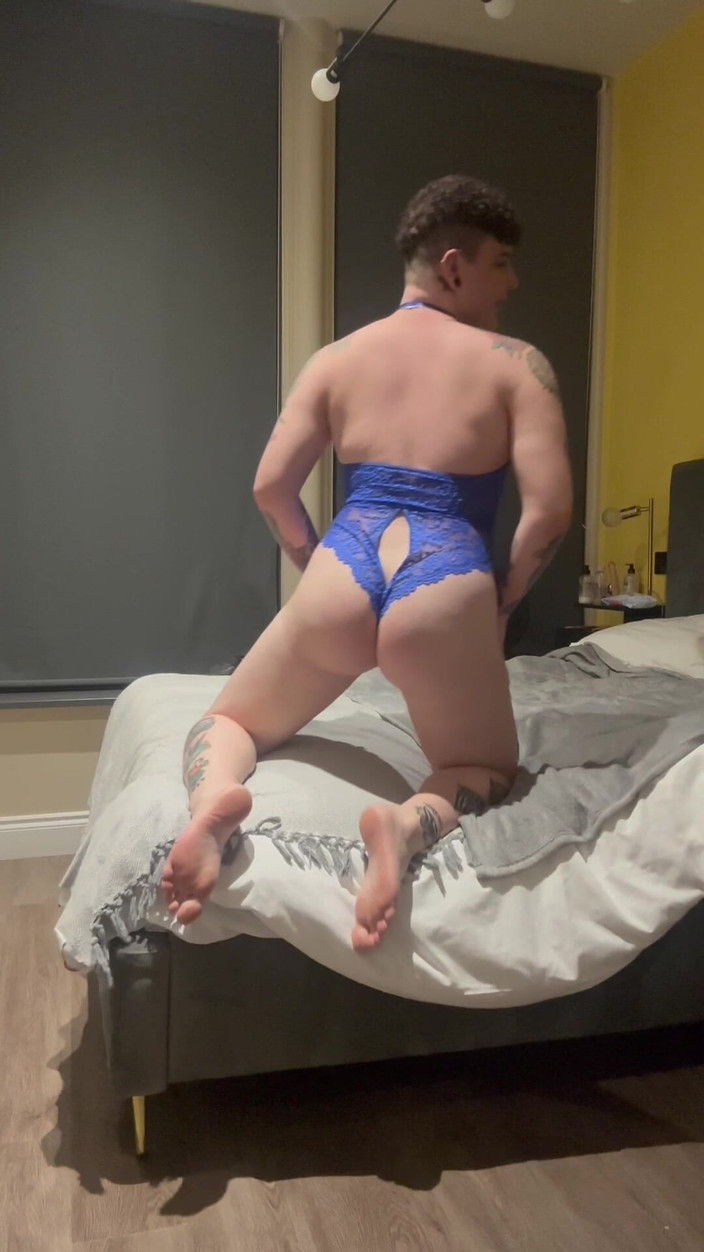 mothplayboy: Femboys visar upp dig och kommer!